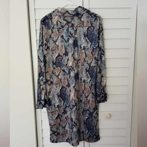 Undbranded Women's Blue Snakeskin Print  Shirt Dress Size S - Picture 6 of 16